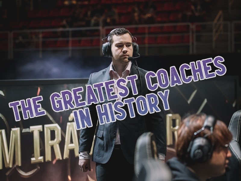 LoL esports coaches - YoungBuck posing for the camera